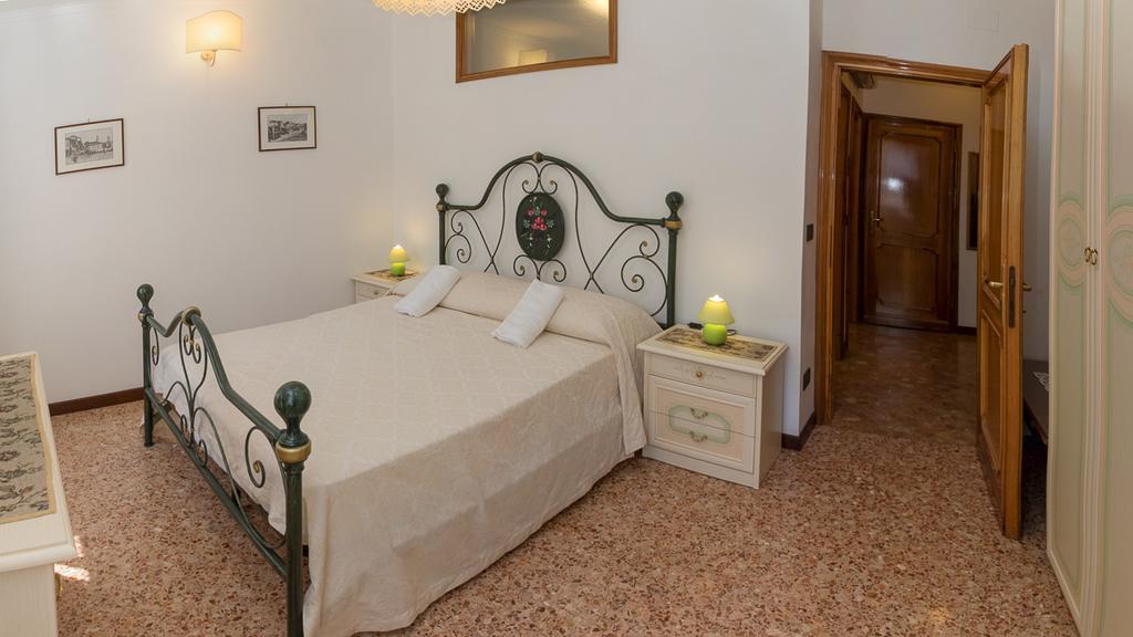 Casa San Giovanni E Paolo Венеция Экстерьер фото